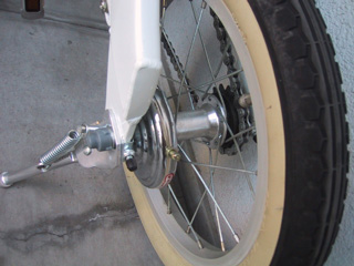 �o���h�u���[�L�t�߁i�����O�ɎB��Y�ꂽ�̂Ŕ������ő�p�j