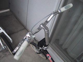 �n���h���o�[�ƃX�e���̓V�e�B�T�C�N���Ɠ����Œ����